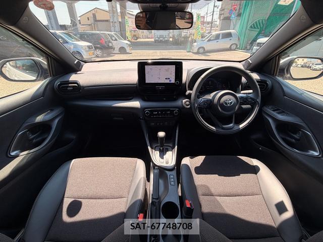 Toyota YARIS 2025-07 8815185-14
