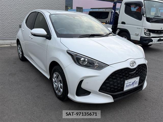 Toyota YARIS 2024-06 8815267-5