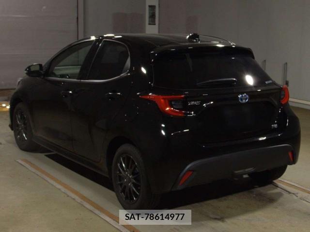 Toyota YARIS 2022-03 8815383-1