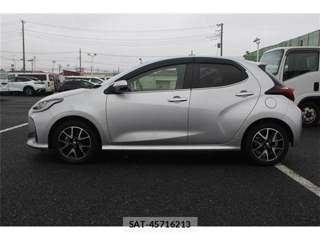 Toyota YARIS 2020-03 8815676-12