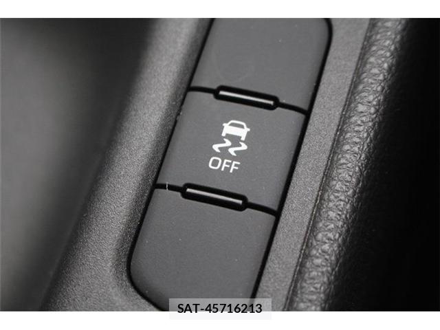 Toyota YARIS 2020-03 8815676-6