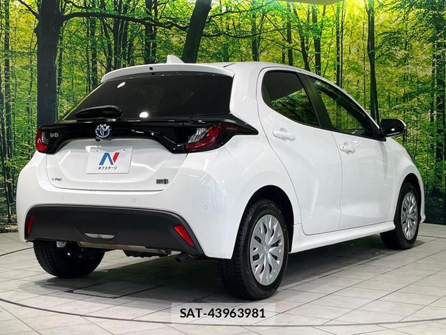 Toyota YARIS 2023-07 8815784-16