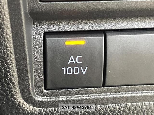 Toyota YARIS 2023-07 8815784-6