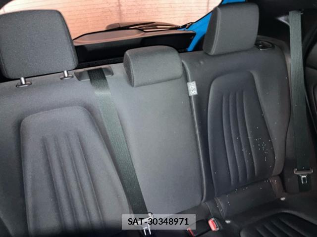Toyota YARIS 2022-01 8816262-17