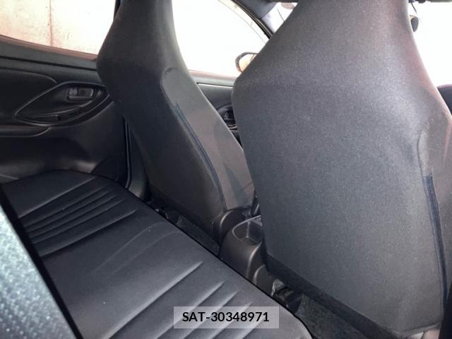 Toyota YARIS 2022-01 8816262-18