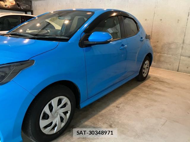 Toyota YARIS 2022-01 8816262-5