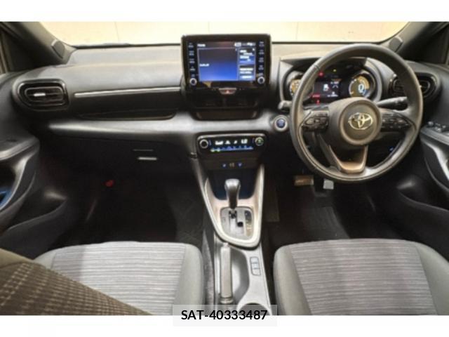Toyota YARIS 2022-12 8816700-2