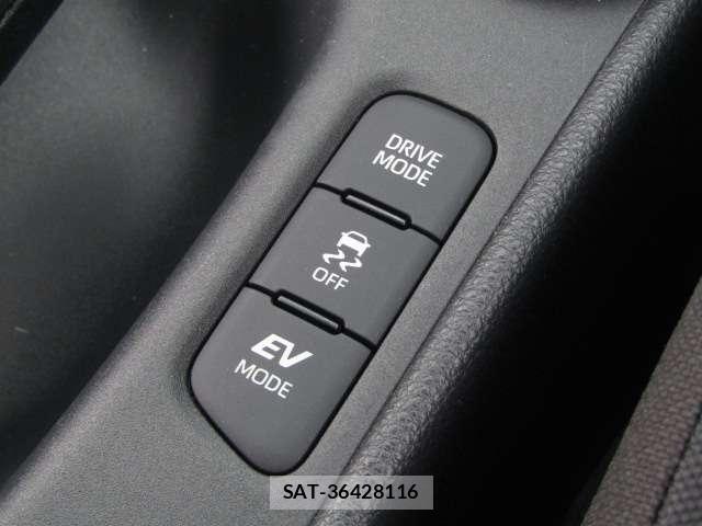 Toyota YARIS 2021-07 8816961-11