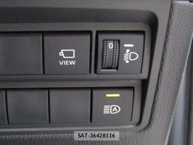 Toyota YARIS 2021-07 8816961-15