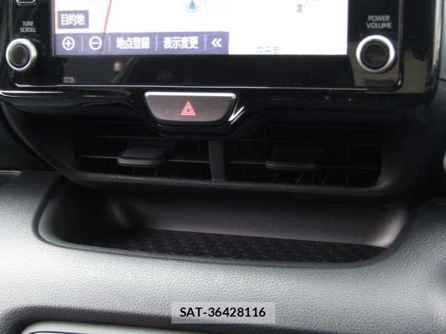 Toyota YARIS 2021-07 8816961-8