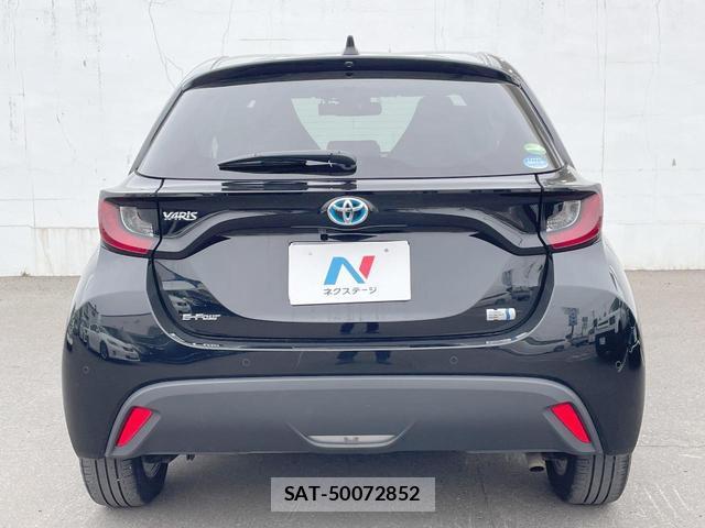 Toyota YARIS 2021-03 8817188-15