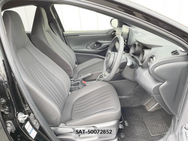 Toyota YARIS 2021-03 8817188-8