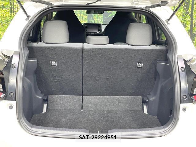 Toyota YARIS 2021-07 8817222-9