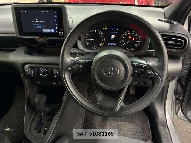 Toyota YARIS 2024-11 8817340-5
