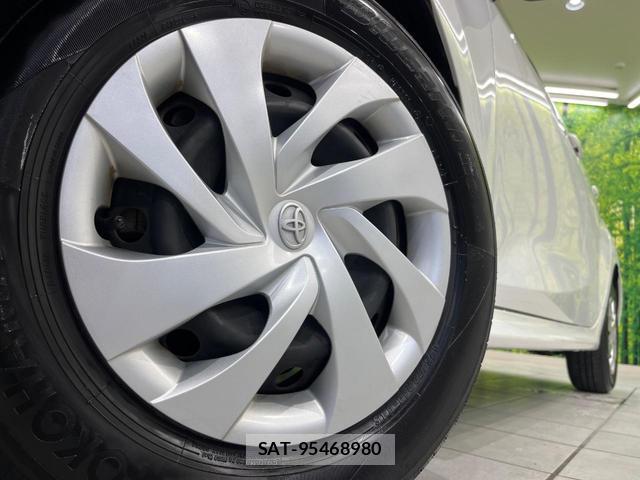 Toyota YARIS 2021-08 8817488-11