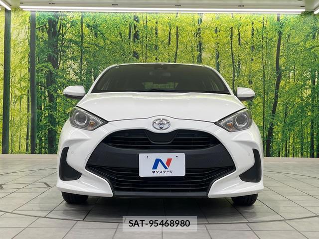 Toyota YARIS 2021-08 8817488-13