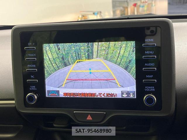 Toyota YARIS 2021-08 8817488-3