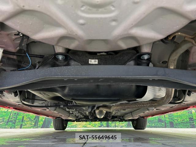 Toyota YARIS 2022-01 8817599-18
