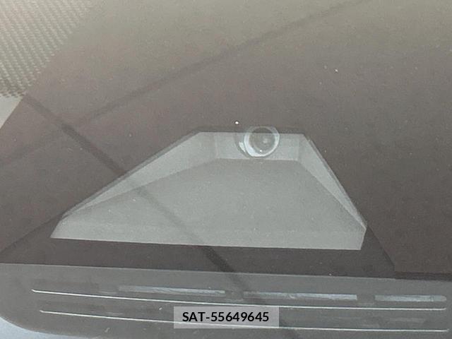 Toyota YARIS 2022-01 8817599-2