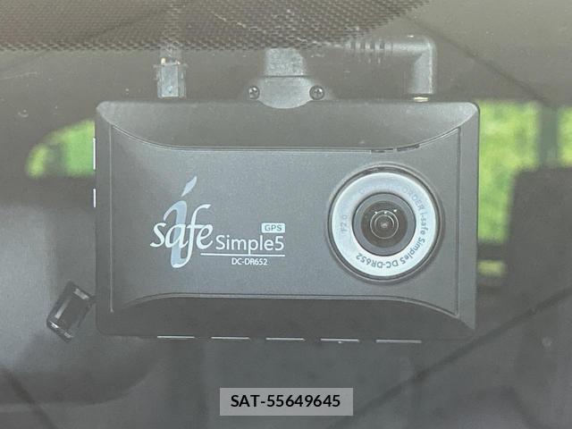 Toyota YARIS 2022-01 8817599-6