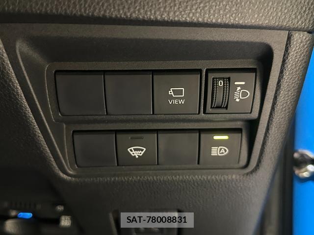 Toyota YARIS 2020-03 8817996-10