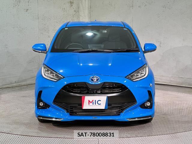 Toyota YARIS 2020-03 8817996-11