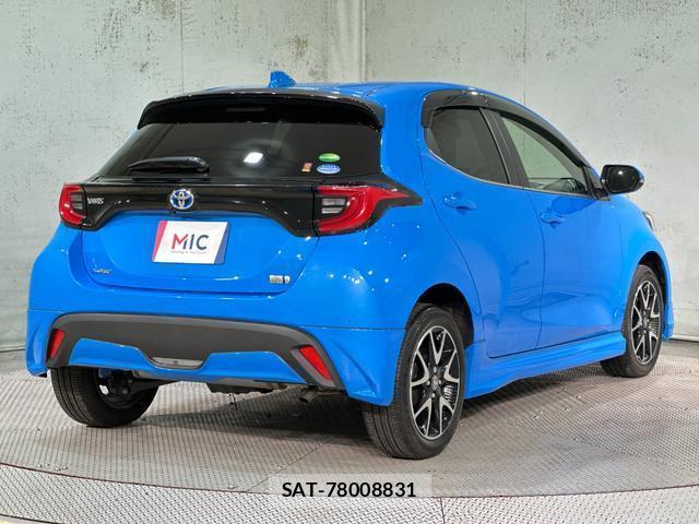 Toyota YARIS 2020-03 8817996-14