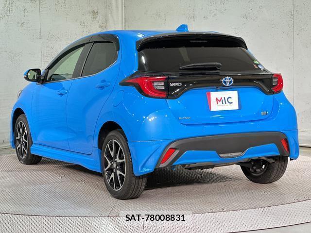Toyota YARIS 2020-03 8817996-16