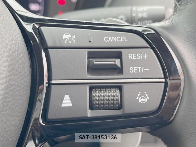 Honda ZR-V 2023-08 8812539-3