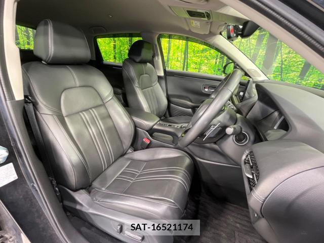 Honda ZR-V 2023-11 8812899-8
