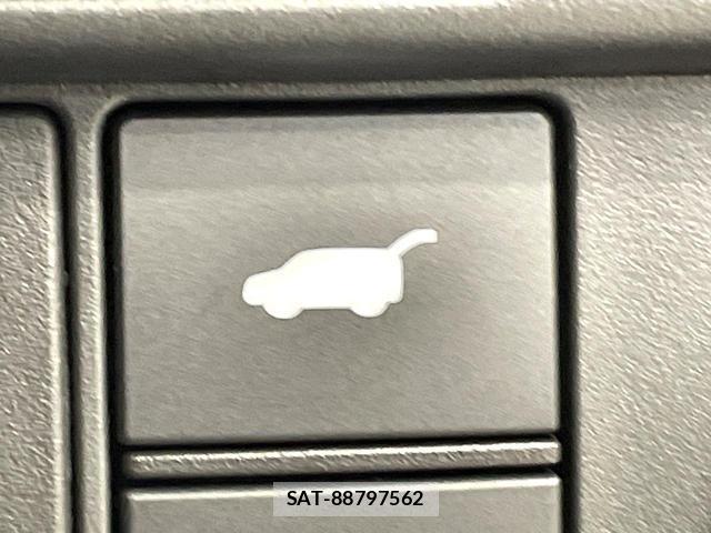 Honda ZR-V 2022-11 8813002-5