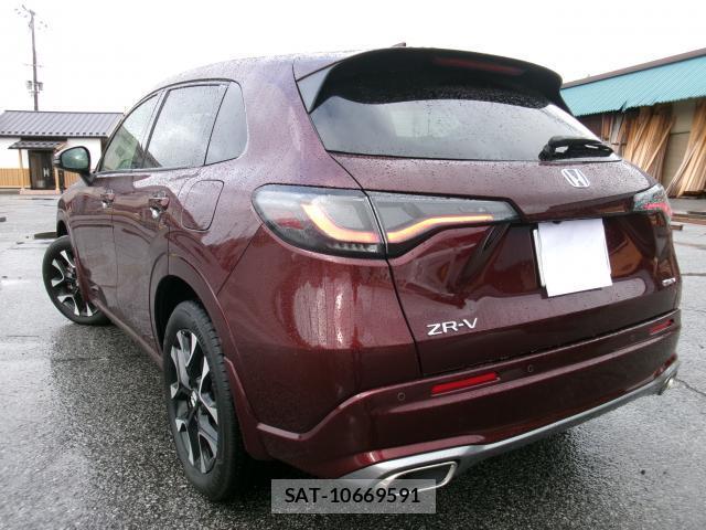 Honda ZR-V 2023-11 8813889-1