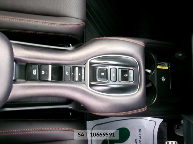 Honda ZR-V 2023-11 8813889-15