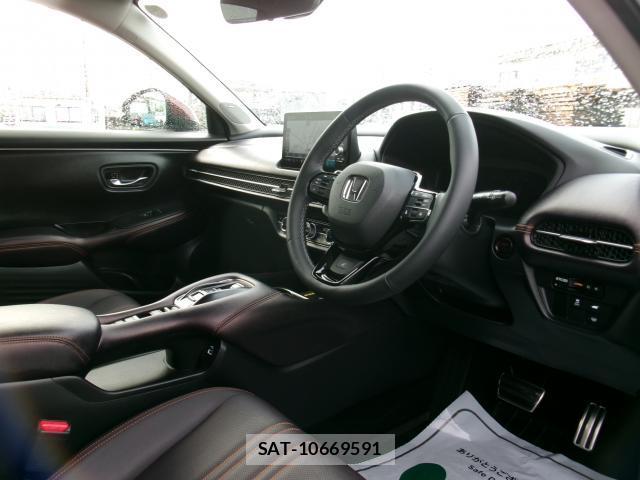 Honda ZR-V 2023-11 8813889-2