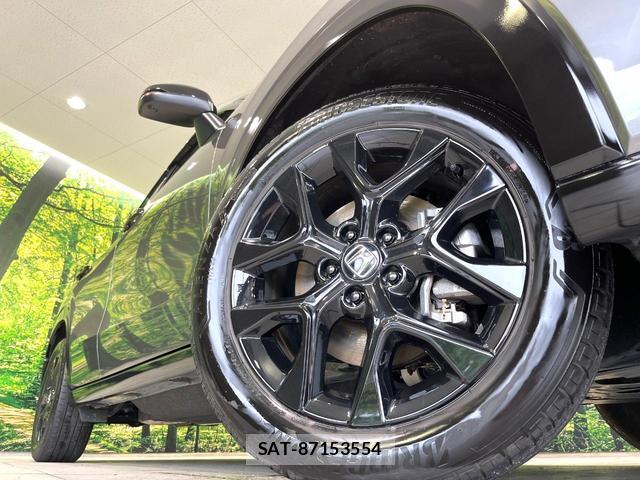 Honda ZR-V 2024-08 8814029-13