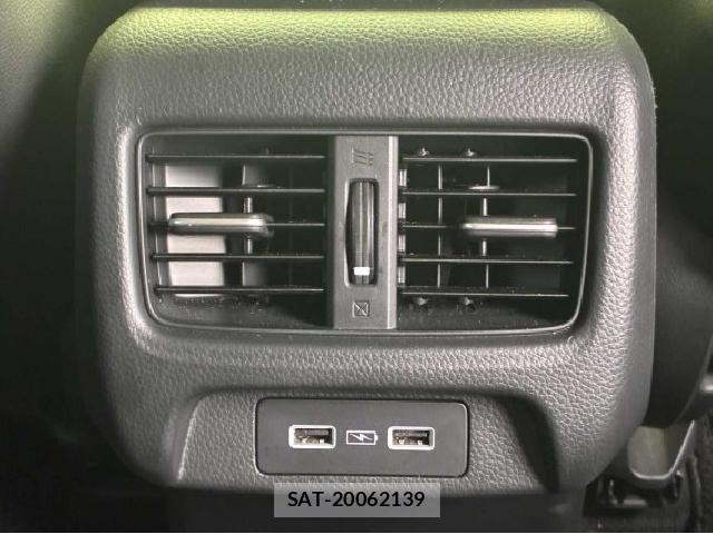 Honda ZR-V 2024-04 8814038-12