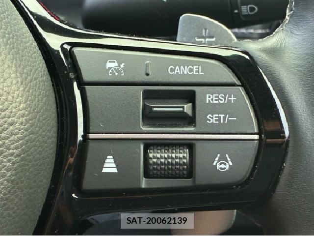 Honda ZR-V 2024-04 8814038-14