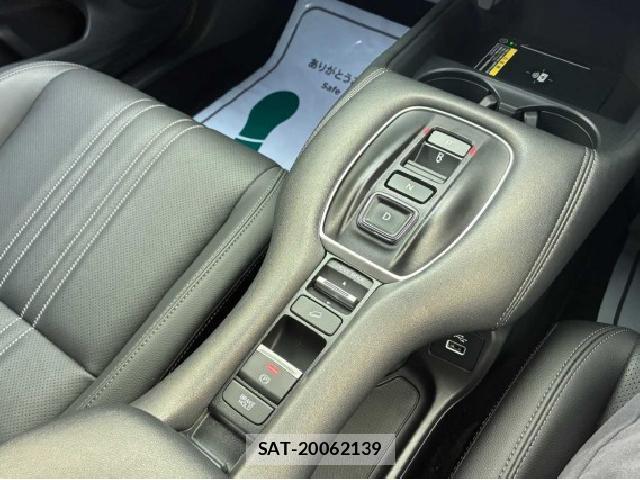 Honda ZR-V 2024-04 8814038-17