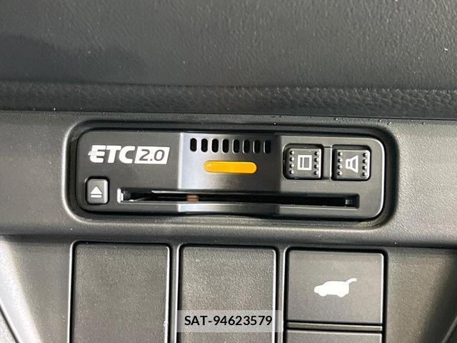 Honda ZR-V 2023-10 8817660-5