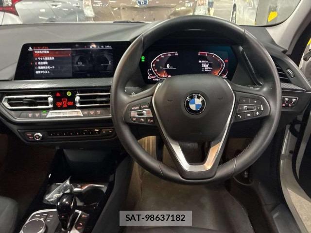 Bmw 1 SERIES 2021-08 8855761-2