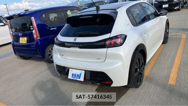 Peugeot 208 2021-12 8855368-1