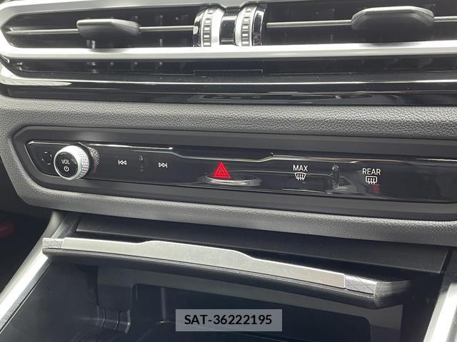 Bmw 3 SERIES 2024-06 8855494-17