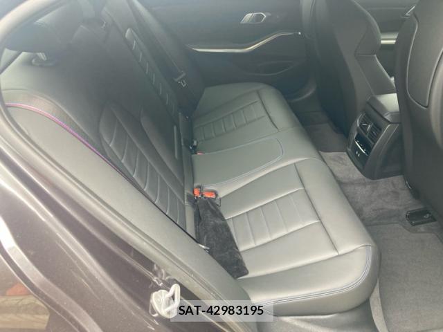 Bmw 3 SERIES 2025-09 8855866-6