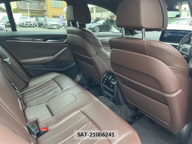 Bmw 5 SERIES 2023-02 8855007-15
