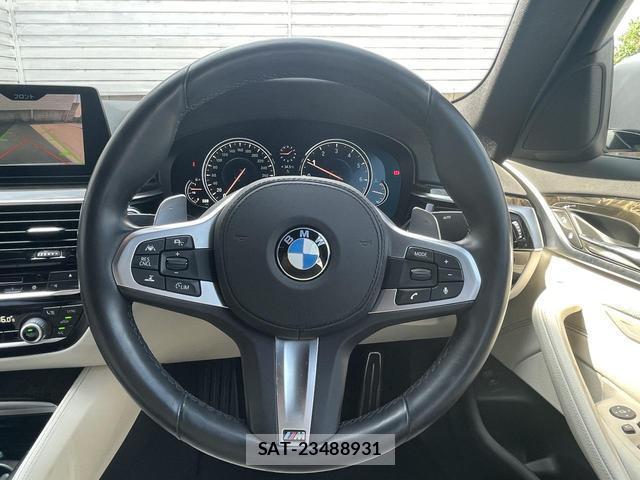 Bmw 5 SERIES 2017-02 8855496-3