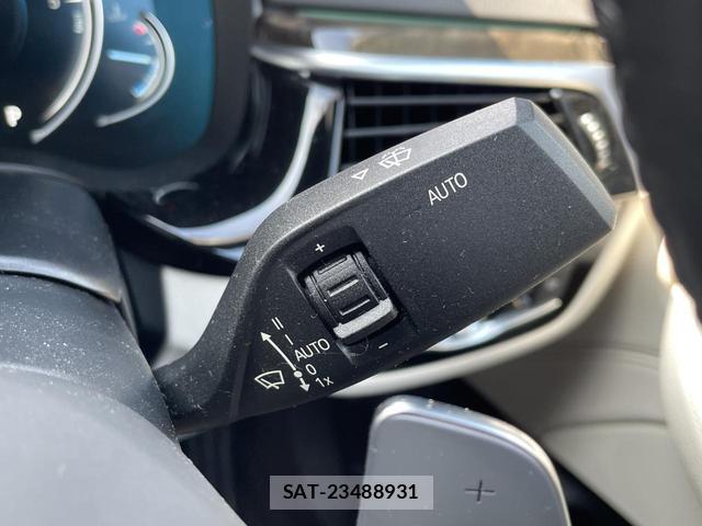 Bmw 5 SERIES 2017-02 8855496-7