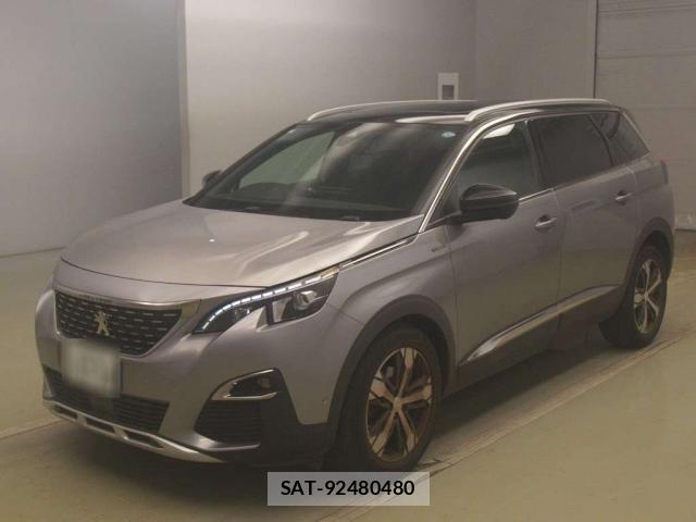 Peugeot 5008 2021-03 8855854-0