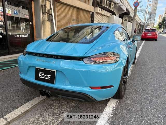 Porsche 718 Cayman 2016-11 8853847-1