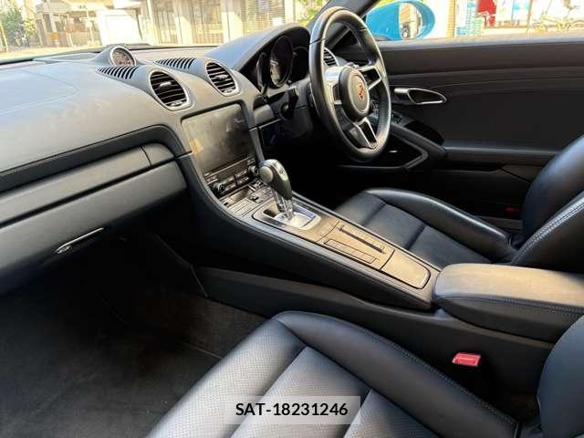 Porsche 718 Cayman 2016-11 8853847-19