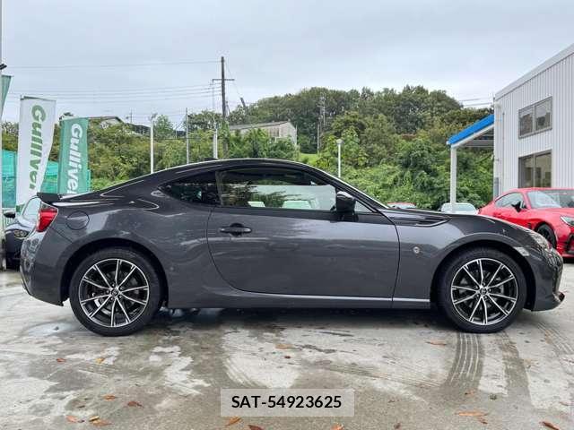Toyota 86 2020-02 8854289-10